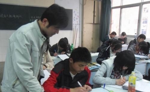 学生#网红字体“柚圆体”出现,书写工整又清新,老师也被这种字体圈粉