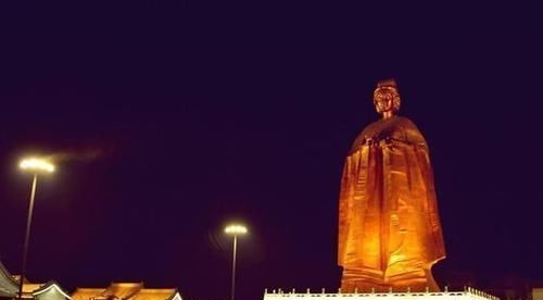 滚先生|爸爸姓滚,喜迎双胞胎,却为起名想破头,爷爷随口一说全家点赞