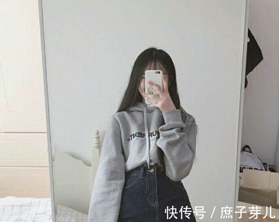 小萌|女生百变穿搭：平刘海+贝雷帽，可以说是所有穿搭的基本发型！