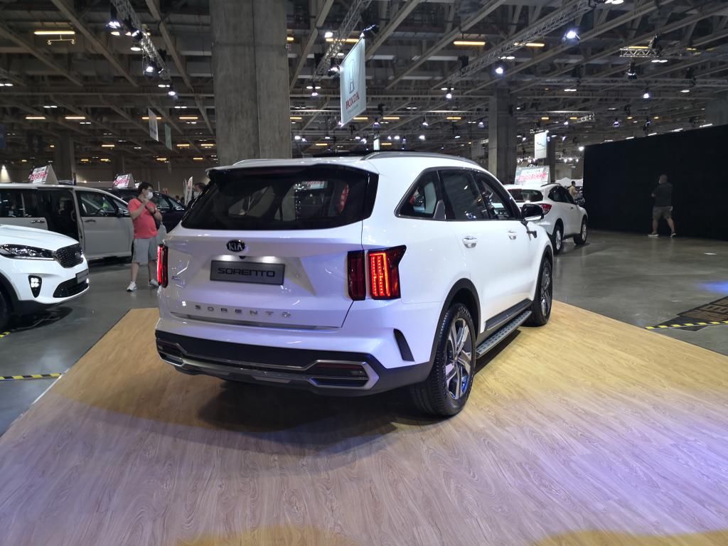 全新|全新索兰托亮相2020澳门车展，采用7座布局，外观很霸气