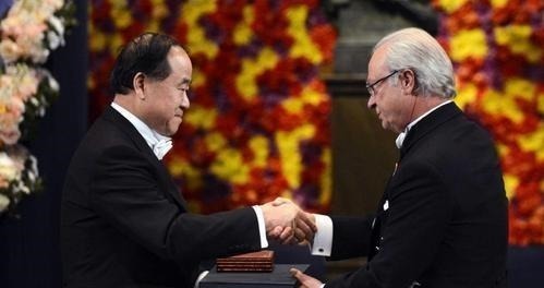 金瓶梅$帮助莫言获诺贝尔奖的翻译说《红楼梦》根本入不了诺奖的门!