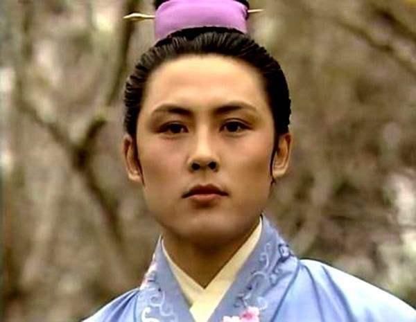 贾琏|贾琏为何对宝钗视而不见,却对黛玉如亲妹妹