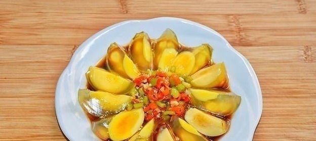 喝酒超“硬”的5道下酒菜，个个都很经典，少一样老酒鬼都喝不嗨