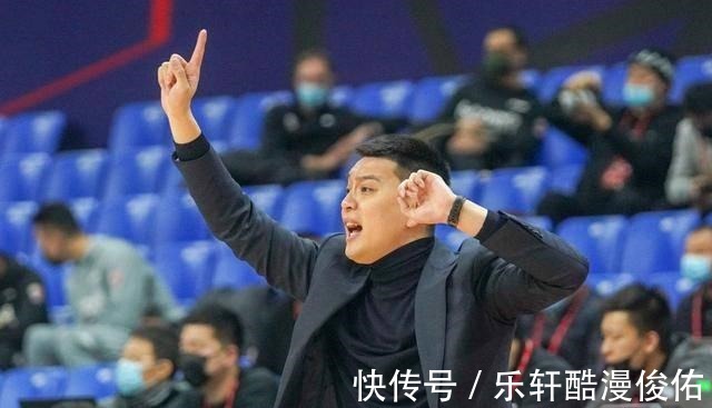 罚款|韩德君与威姆斯爆发冲突后续两人停赛合计12场,罚款34万