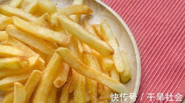 炸薯条只需要一个动作,脆而不软网友原来如此