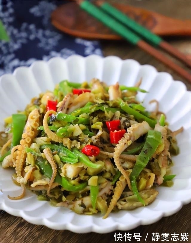 青椒|八爪鱼最好吃的做法,又鲜又嫩,入味又好吃,10分钟就上桌