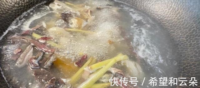 暖身|天冷了，这肉贵也要吃，比羊鹅肉还滋补，提高免疫力、少感冒！