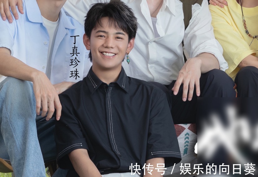 颜值担当|中餐厅5海报出炉,姚安娜站在最后一排,真实咖位一瞧便知