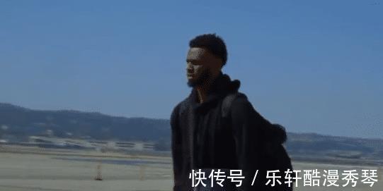 接种疫苗|维金斯接种疫苗后首度亮相！勇士出征波特兰他面无表情，没笑容