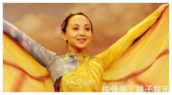 千手观音|因春晚的《千手观音》成名，富商追她八年却嫁穷学生，现在怎么样