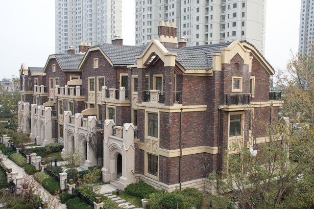 容积率|高层别墅混合小区可以买吗？内行人指出小区硬伤，别等入住再后悔