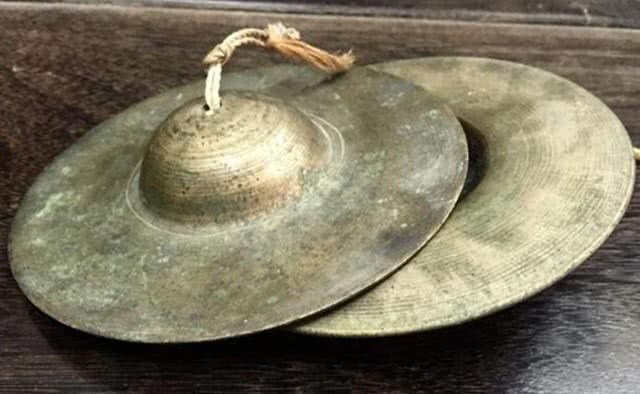 环刀|古代经典兵器:日本“虎爪刀”最凶悍,但不是一把“乐器”的对手