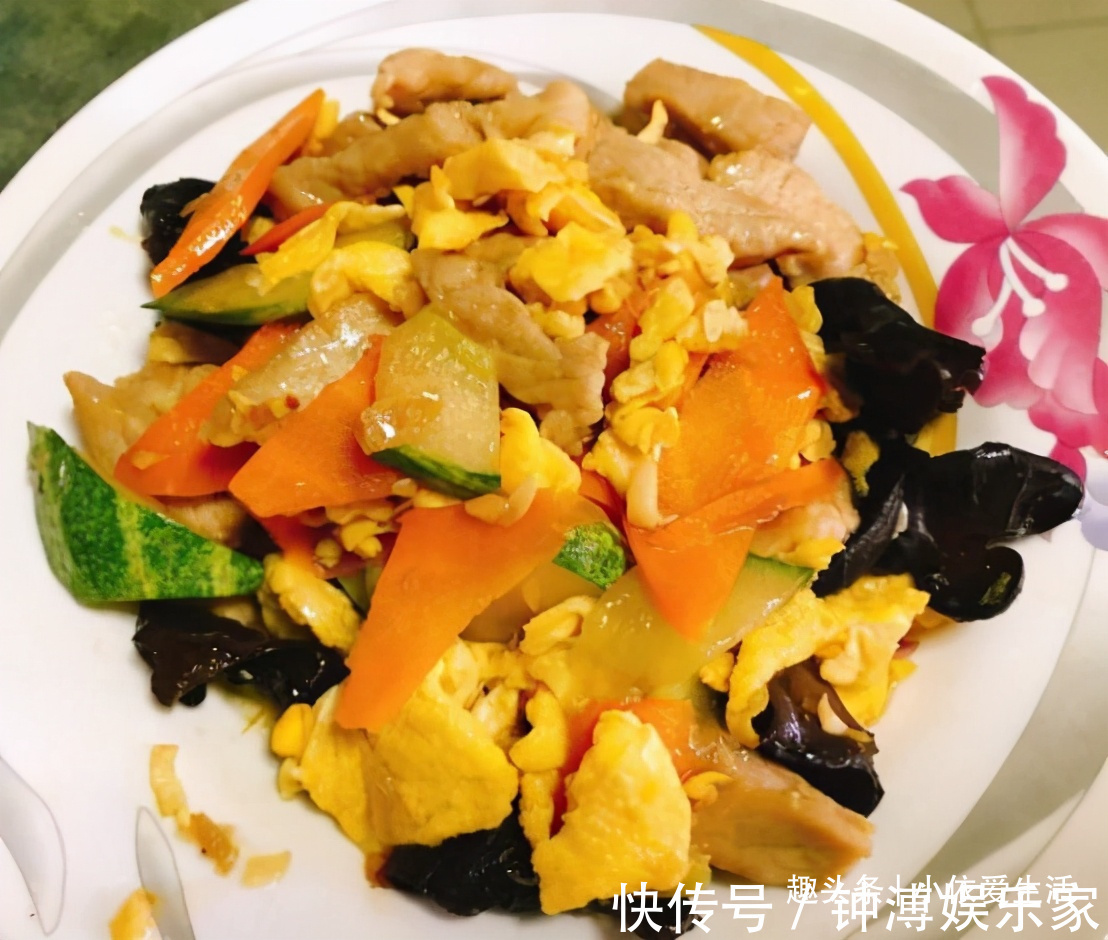 辣炒鸡丝|春节大鱼大肉总吃太油腻,教你几道清淡解腻的家常菜,好吃还不贵