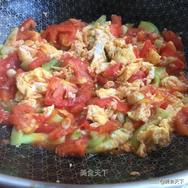 吃了30年丝瓜，这种做法最营养！只要5分钟，鲜味十足可口下饭