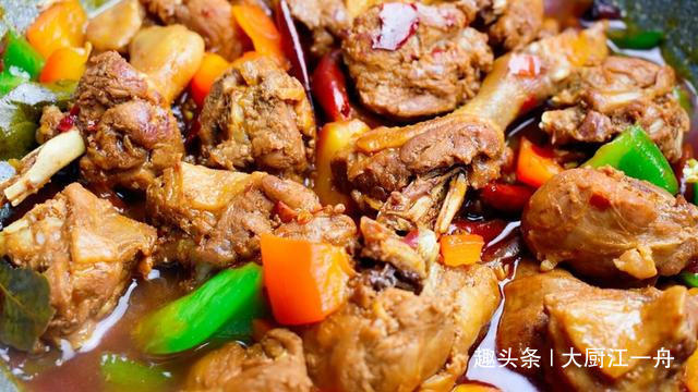 啤酒鸭这样做才好吃，不过油，不过水，出锅时满屋飘香