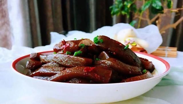 魔芋豆腐|肠道“推粪机”和香蕉无关，这家常菜，防便秘排宿便，瘦出小细腰