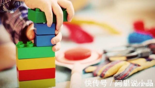 坏习惯|孩子有这3种“节俭”行为，家长别高兴，6岁前就要改过来