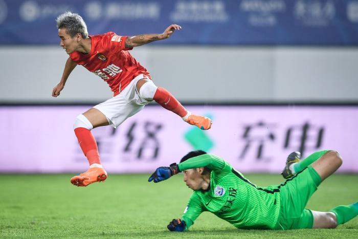 比赛|沧州雄狮1位置迎来新人上位，本轮出场却状态低迷，导致球队丢五球