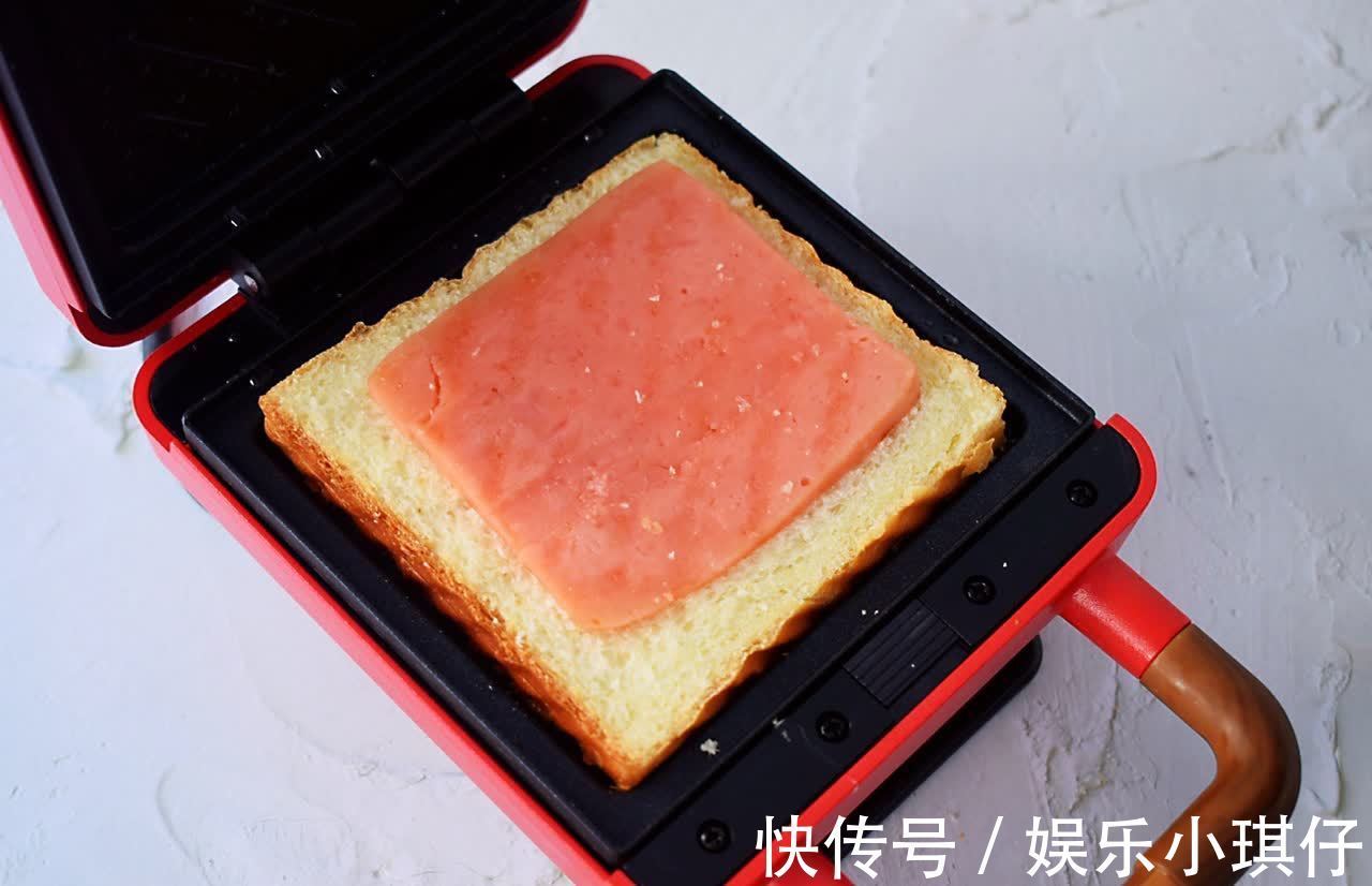 面包片|自制三明治,美味早餐食材,简单易学,满足一天上的能量