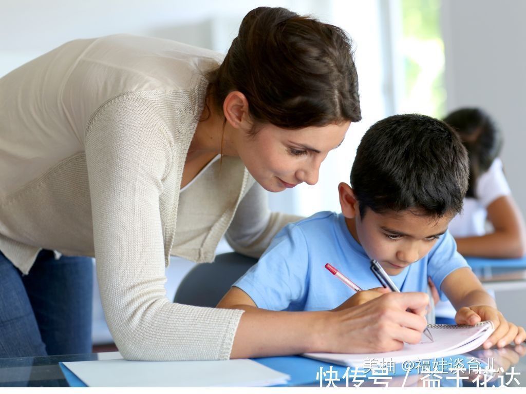 学习方法|“妈妈我就睡一会”,11岁男孩一睡不起,网友:孩子真的太累了