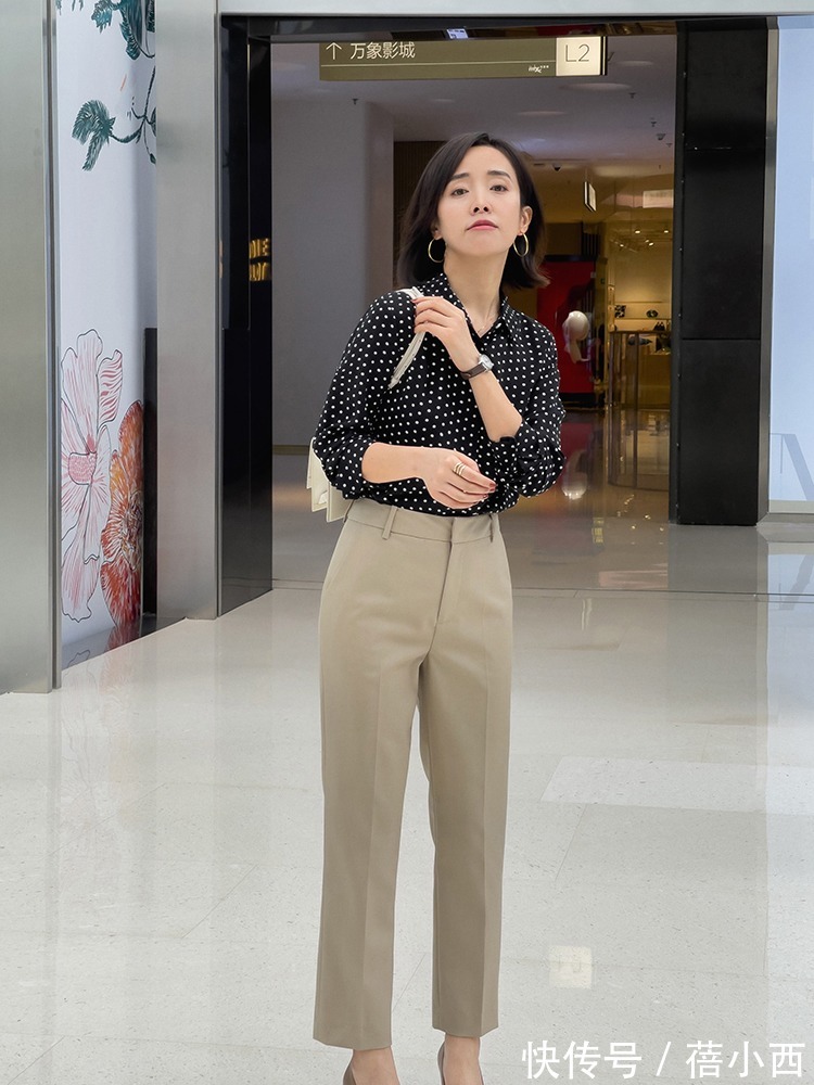 好身材|小个子女生穿衣如何避免五五分?学会“塞衣角”法则,显瘦又显高