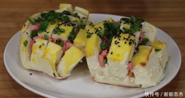 贫穷限制了我的想象,馒头这样吃真高级,比披萨还香,做法还简单