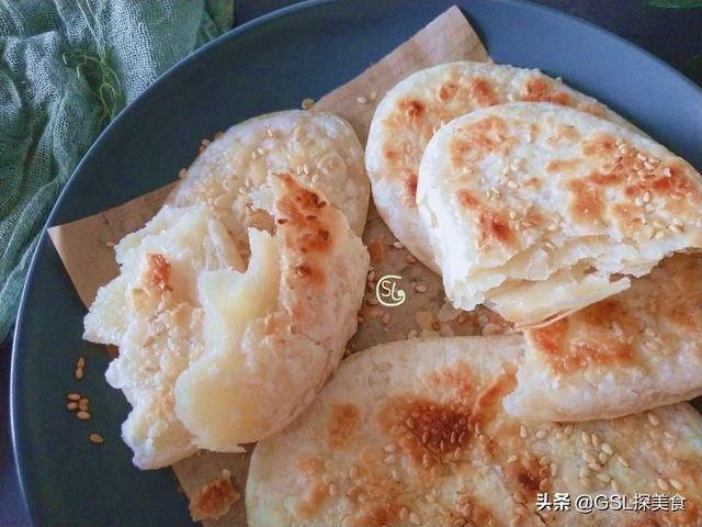早餐,我家爱吃这个饼,不醒面,不发面,出锅层次分明,外酥里软