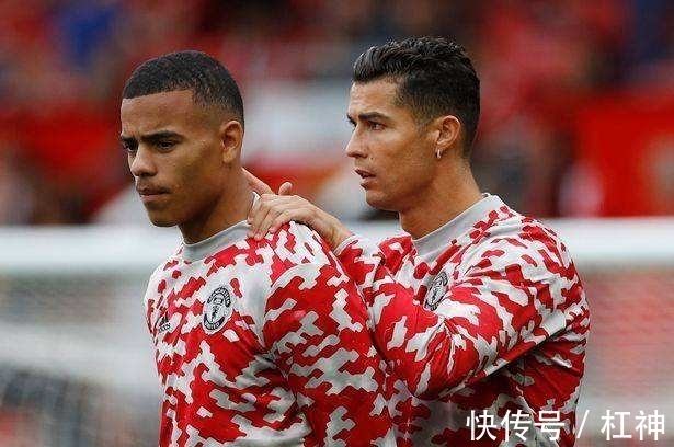 林加德|曼联阵容不均衡头重脚轻，朗尼克或将弃用曼联三名前锋