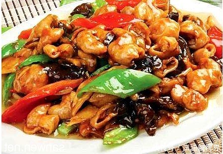 炒来|肥肠怎样炒来好吃川味做法开胃下饭,香味浓郁,肥而不腻