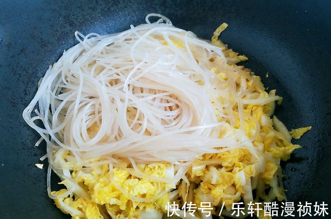 清肠|炎热酷暑，这菜遇见别错过，简单炒一盘，爽口解腻，刮油清肠