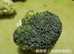 天气越来越热不想做菜,送您减肥餐,西蓝花炒饭,简单美味营养