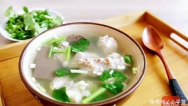 羊肉别再直接炖了, 多加这一步, 羊肉汤鲜还没膻味