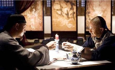 曾国藩酒桌出一题,此人借用一物让自己顺利过关,一句话平步青云