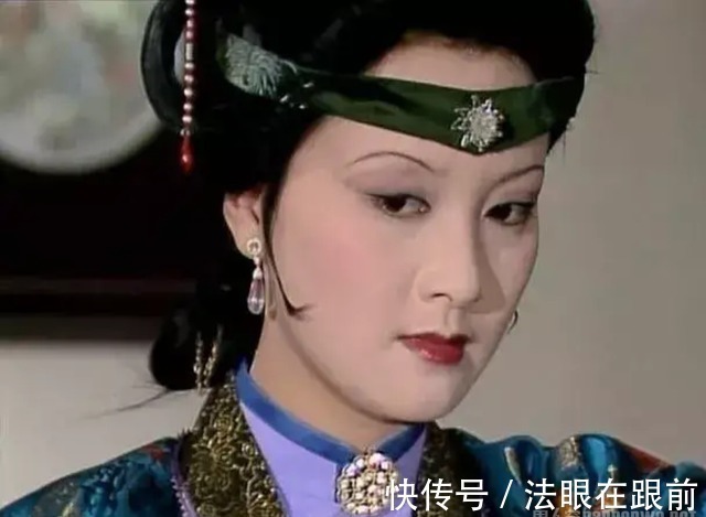 李纨$87《红楼梦》和新《红楼梦》十二钗颜值对比,最惨烈的是她俩