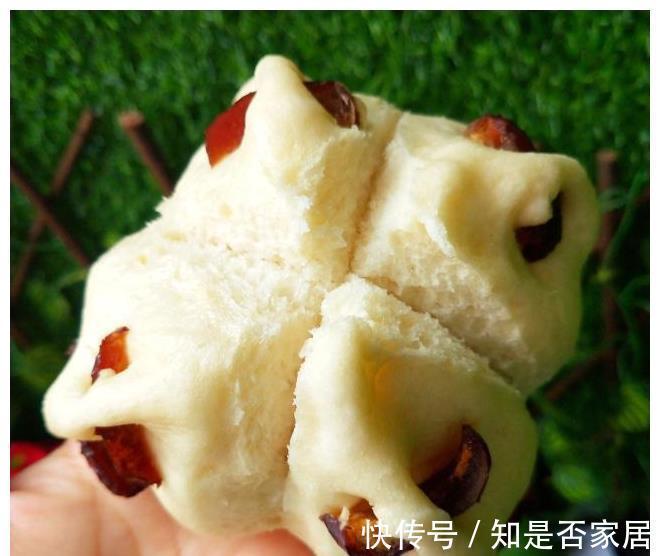 制作过程|蒸一锅红枣开花馒头,枣香十足好看又好吃,营养健康又美味