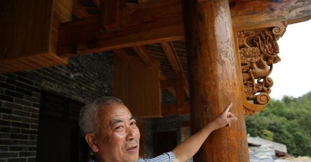 恢复|六旬男子花150万盖起仿古建筑,恢复清代三品官祖先的老院子