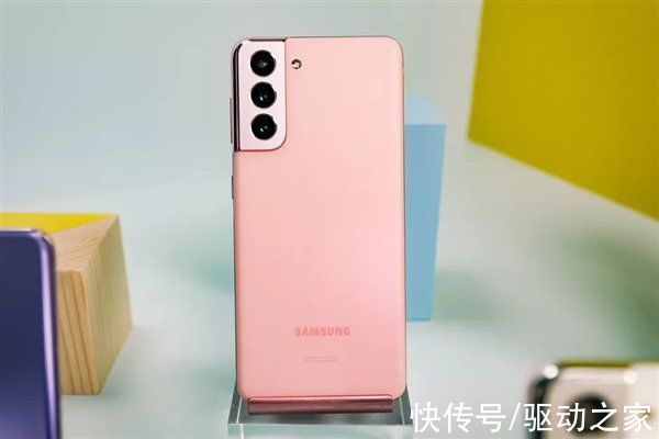 旗舰|4999元旗舰用塑料后盖时代终结！曝三星Galaxy S22全系玻璃材质