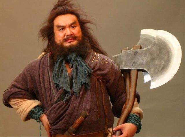 冷兵器@他号称《水浒传》使斧子的第一人,他有后代吗,其实这事你想多了