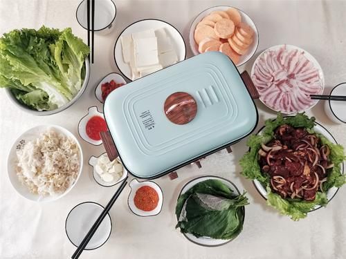 实惠|周末午餐,给老婆做的东北烤肉,解馋又实惠,比烤肉店吃着过瘾