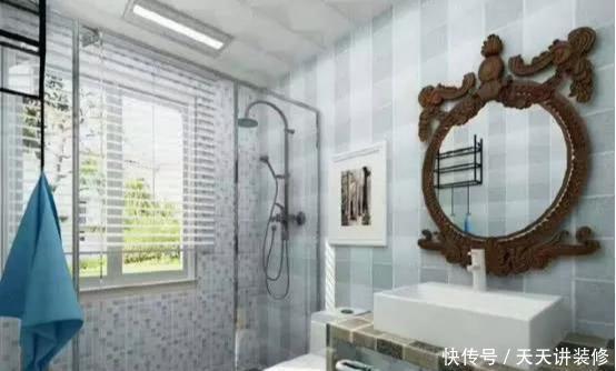 卫生间|卫生间贴瓷砖时，我坚持在瓷砖下面空一行，师傅一听：遇到行家了