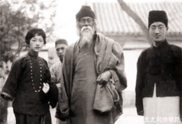 林徽因|71年前,林徽因带病设计4张国徽图,每张都精美绝伦,让人敬佩