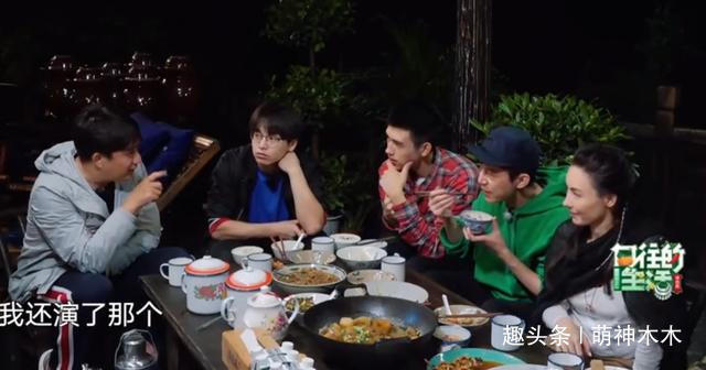 《向往的生活》看人下菜碟從鏡頭播送量就能看出，差別待遇明顯