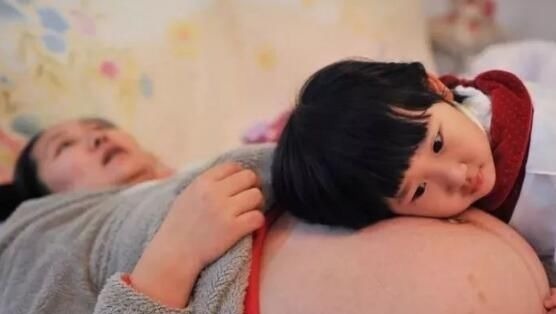 妈妈|“生二胎,差点断送我的婚姻”,两个二胎妈妈的遭遇反应残酷现实