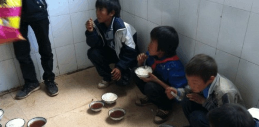 《变形计》农村女娃回村后变成公主病, 富人的游戏, 穷人认真了！