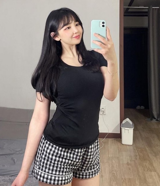 小蛮腰|拥有天使面孔、魔鬼身材的瑜伽小姐姐,堪称人间尤物啊!