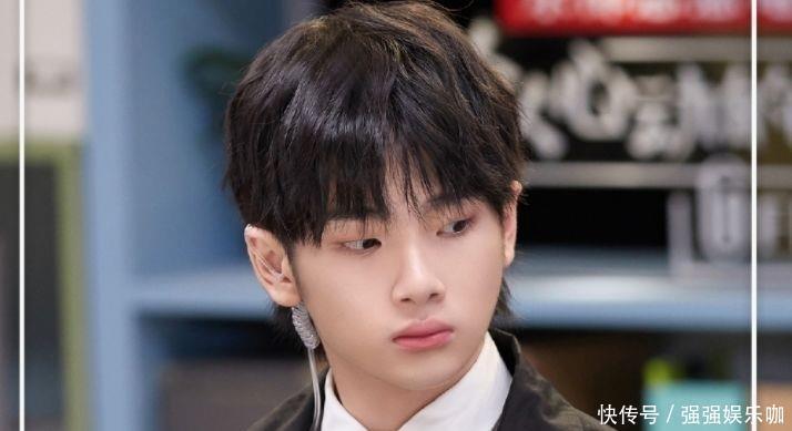 许凯将录《快乐大本营》,谁留意同行嘉宾?粉丝:不追亏大发啦!