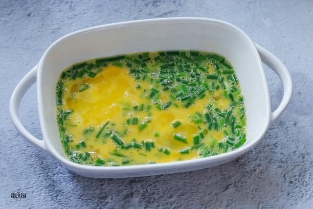 天一热,就爱吃这懒人早餐,5分钟搞定,2块钱吃饱,少油又健康