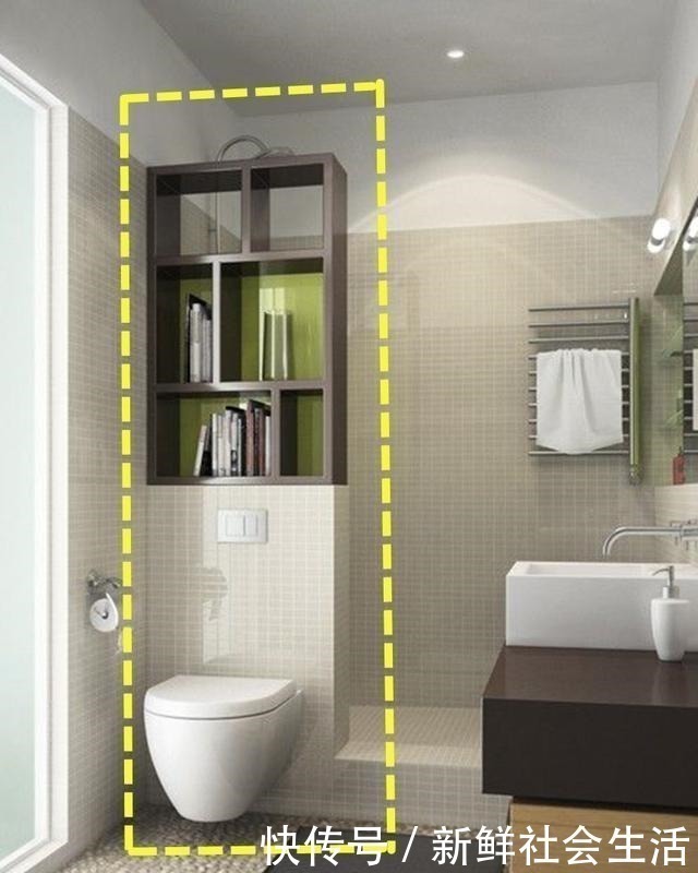 马桶|马桶不靠墙,直接和淋浴房隔断合并,上方装个置物架还能用来收纳!