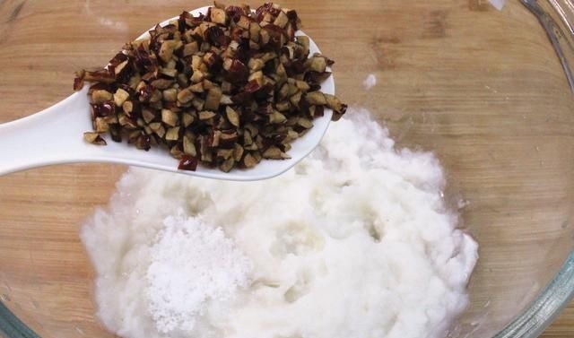 不用发面,十分钟做好山药糯米饼,软嫩好吃,孩子也喜欢