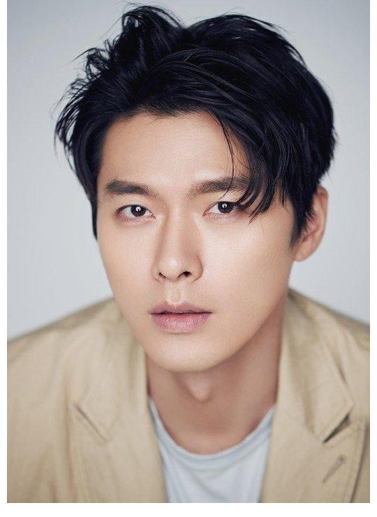 劉在石連續(xù)4年奪韓國(guó)年度最喜愛藝人冠軍，并成為年度六大人物